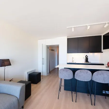 Daire Lovely With Sea-views Middelkerke